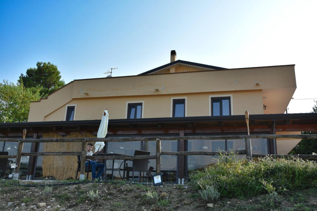 Agriturismo B&B Il Rifugio Di Nino Contursi Terme Exterior foto